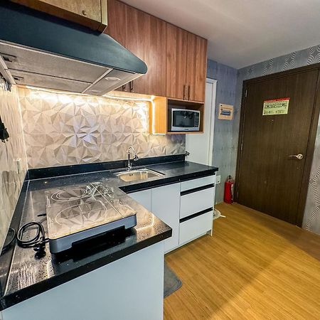 The Loop 2Br Fully Furnished Corner Unit W Balcony Apartment Cagayan de Oro Luaran gambar