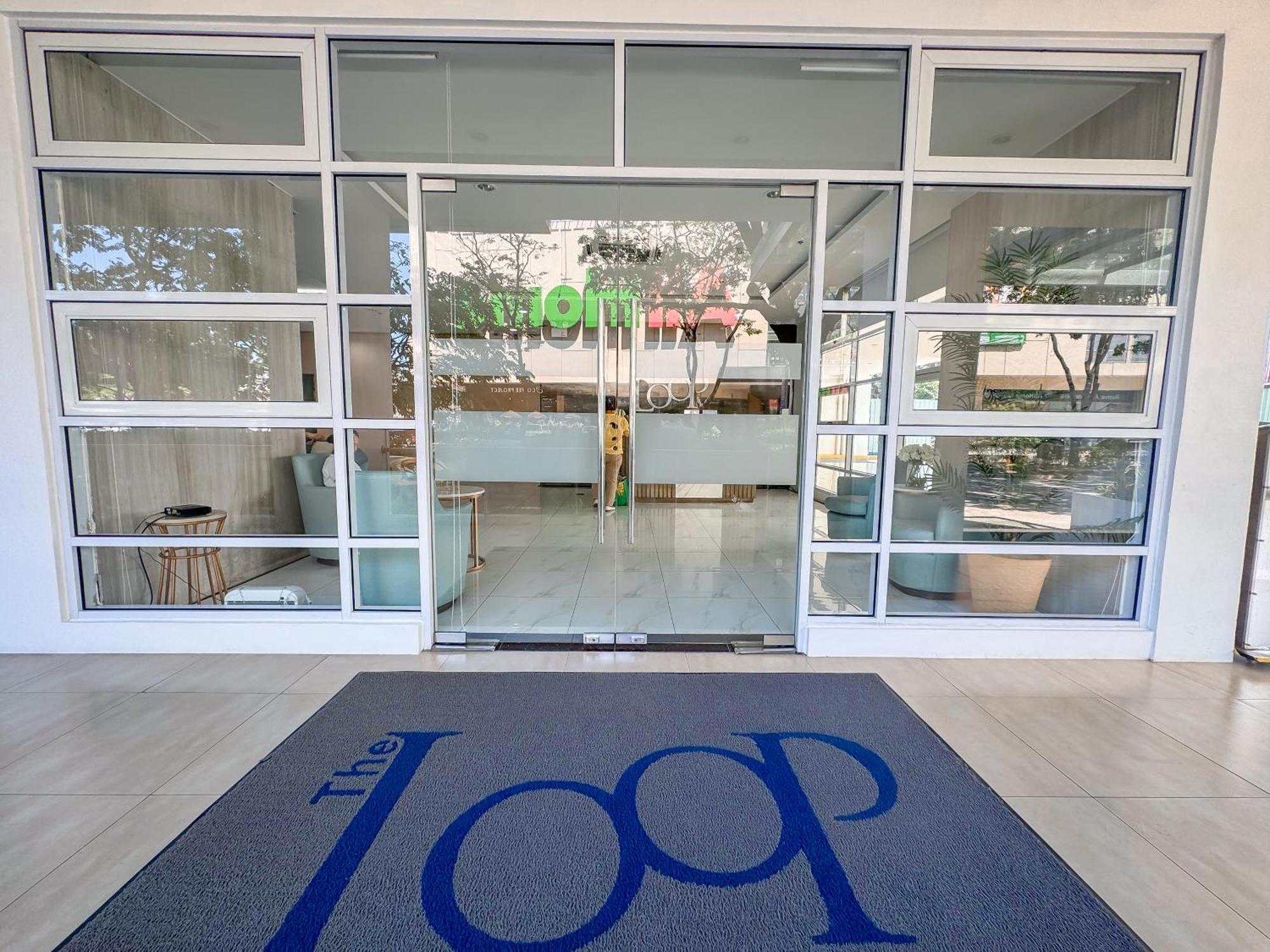 The Loop 2Br Fully Furnished Corner Unit W Balcony Apartment Cagayan de Oro Luaran gambar