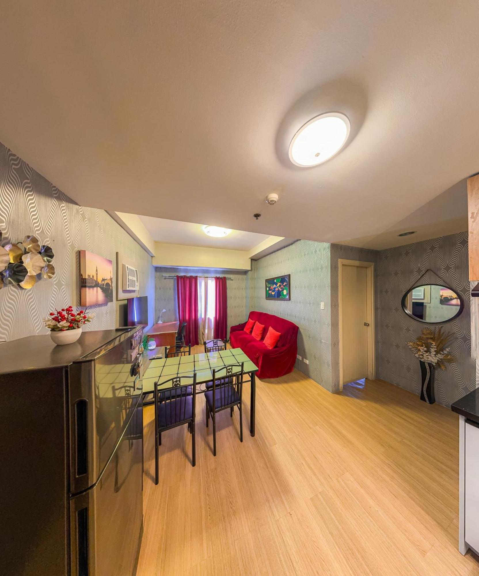 The Loop 2Br Fully Furnished Corner Unit W Balcony Apartment Cagayan de Oro Luaran gambar